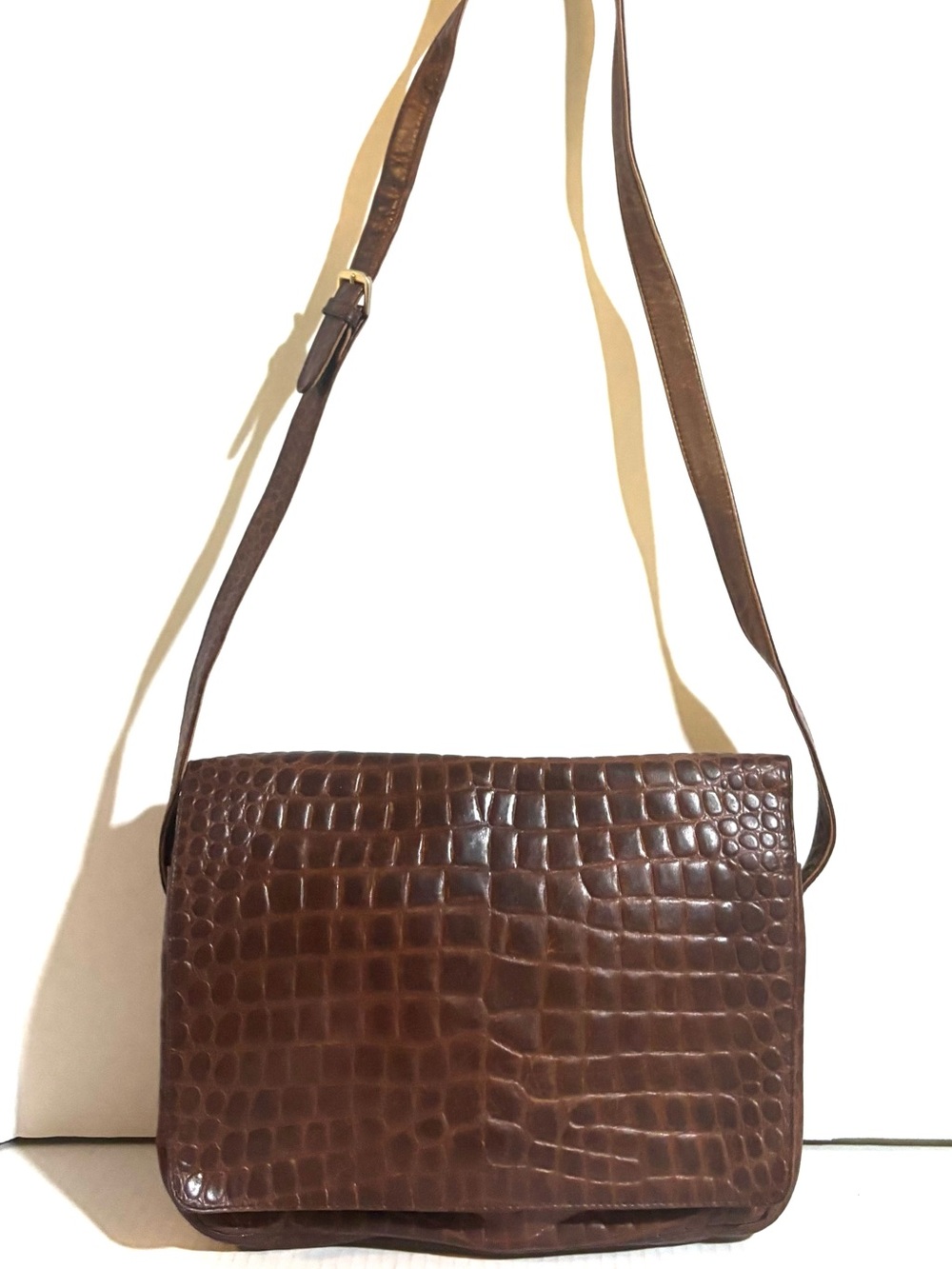 Brown Croc-Embossed Leather Crossbody Bag - Unbranded